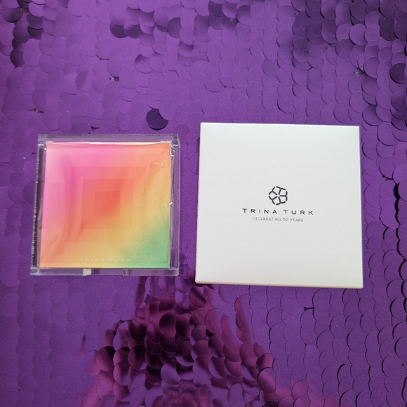 Trina Turk Acrylic Rainbow Ombre Coaster Set of 4 with Holder - Picture 1 of 8